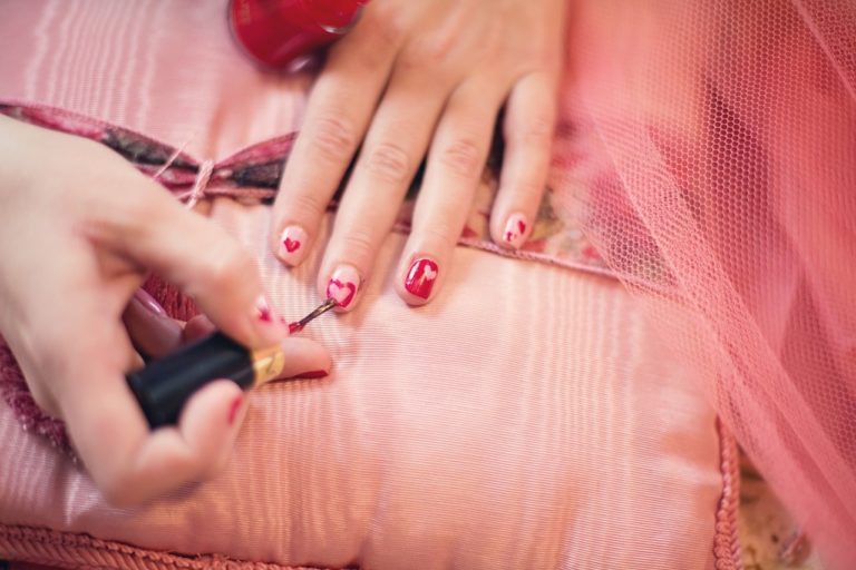 How Long Does Nail Polish Take to Dry? Ultimate Guide!